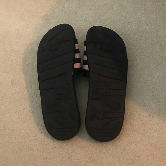 Adidas slides - Picture 2 of 3
